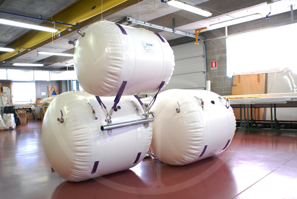 1 m³ air-tight lift balloons