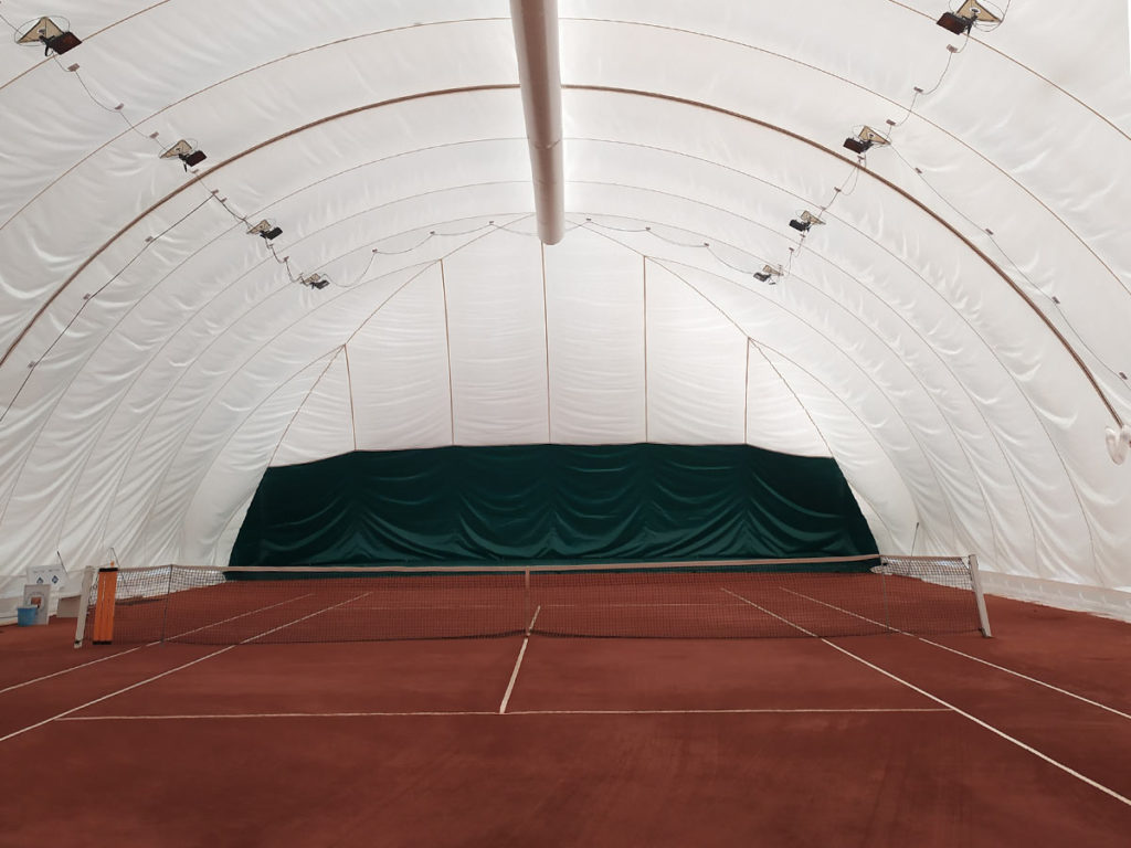 Campi da tennis a risparmio energetico